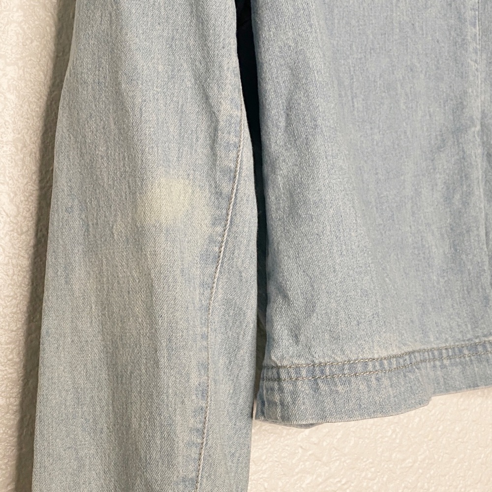 NEIMAN MARCUS CHAMBRAY JACKET SIZE MEDIUM - Picture 8 of 12